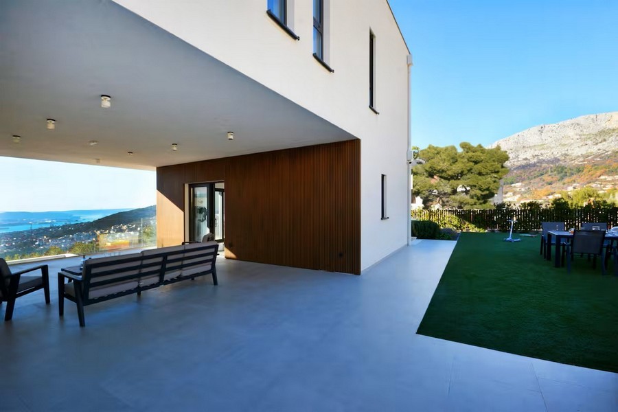 Lyxvilla H3682 nära Split i Dalmatien till salu - Panorama Scouting.