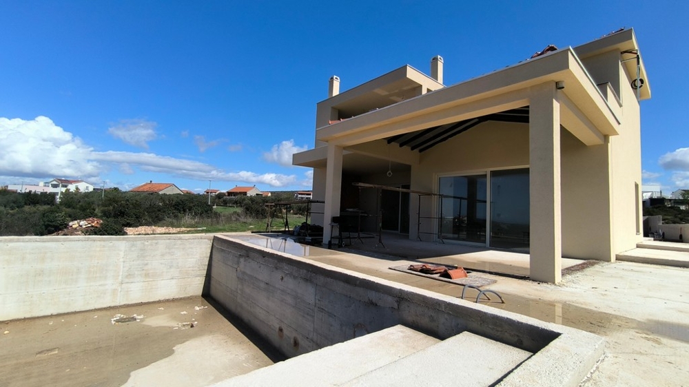 Köp ett hus med pool i Kroatien