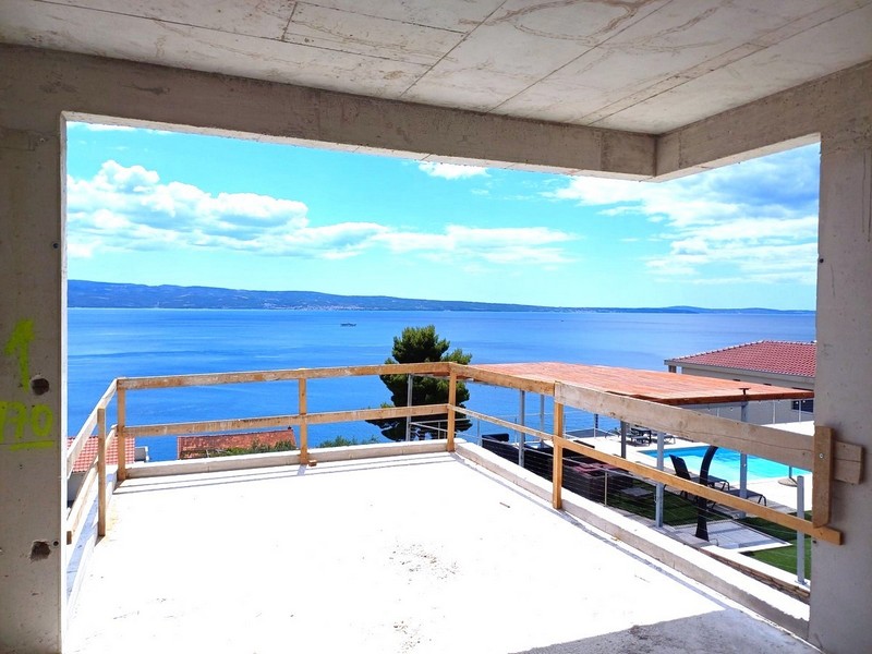 Panoramautsikt över havet från fastighet H3719 i Kroatien.