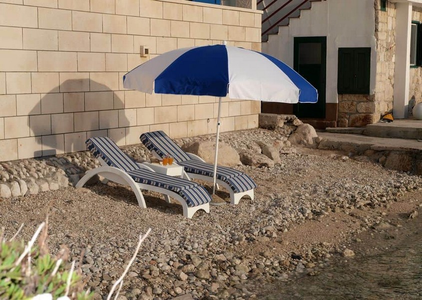 Fastigheter vid havet i Kroatien.