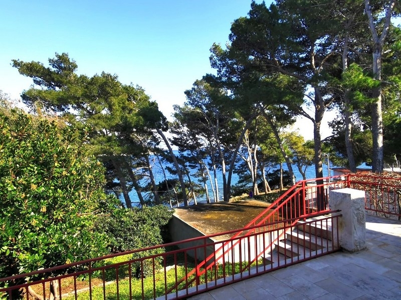 Panoramautsikt över havet från fastighet H3747.