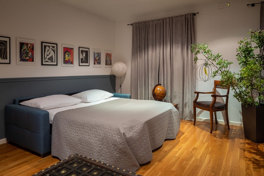 Sovdel med bäddsoffa
