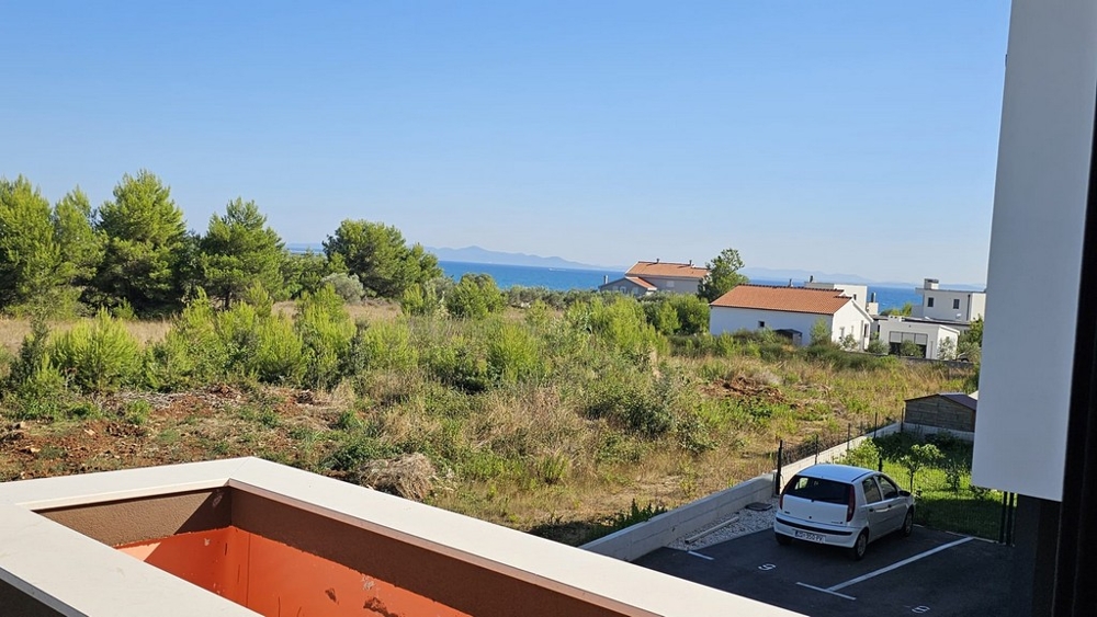 Utsikt från takterrassen över havet och omgivningen - villa H3778 i Privlaka.