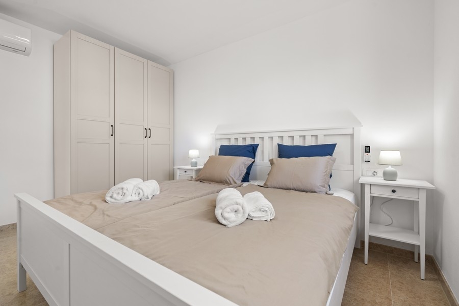 Sovrum med dubbelsäng