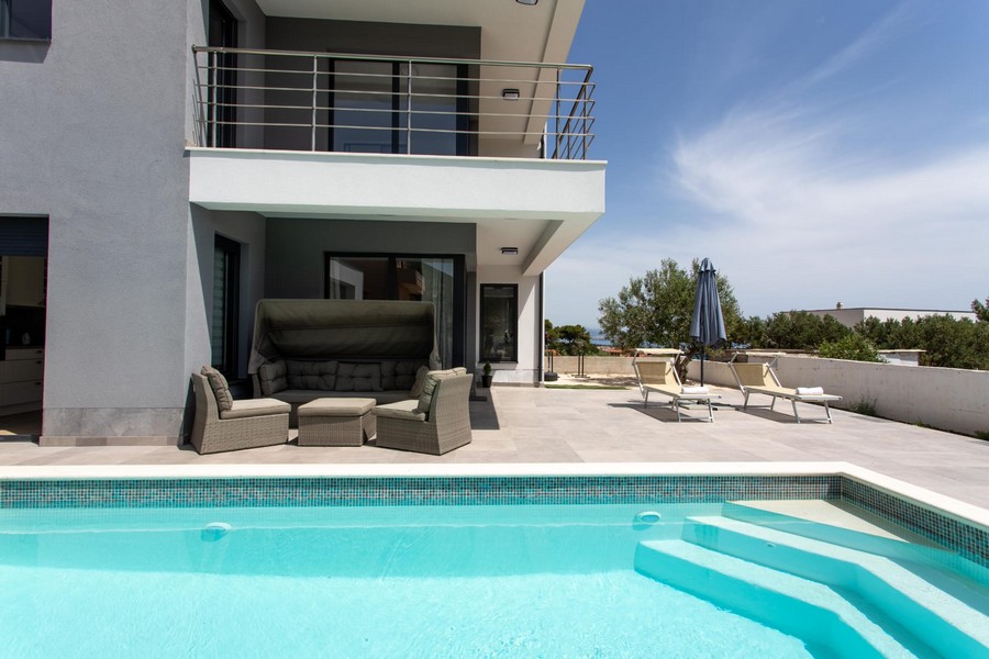 Havsutsikt från hus H1720 till salu i Kastela i Split-regionen i Kroatien.