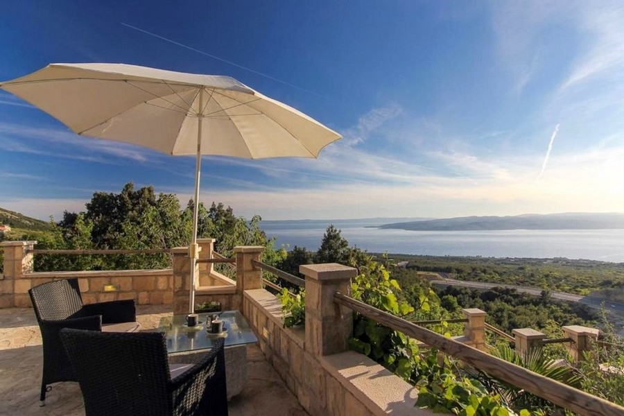 Hus med havsutsikt i attraktivt läge - fastighet H3829.