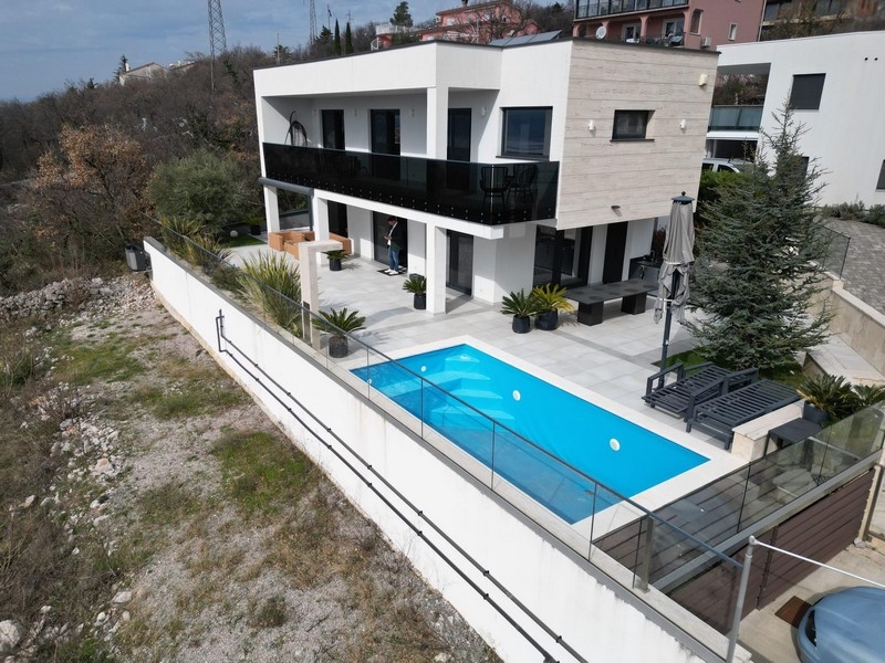Köp villa Crikvenica - Fastighet H3833 Kroatien