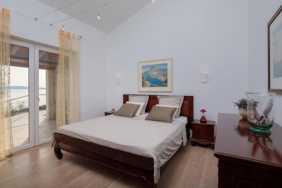 Sovrum med havsutsikt