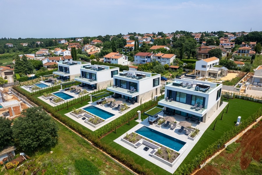 Köp modern villa i Istrien - H3861 Porec.