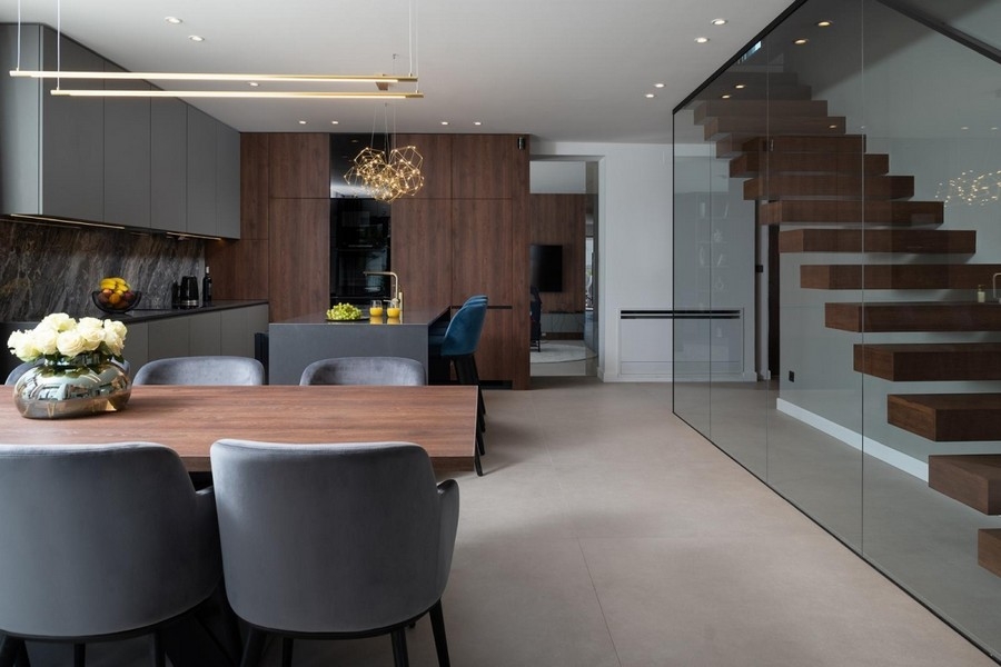 Kök med kokö och högkvalitativ utrustning i Kroatien