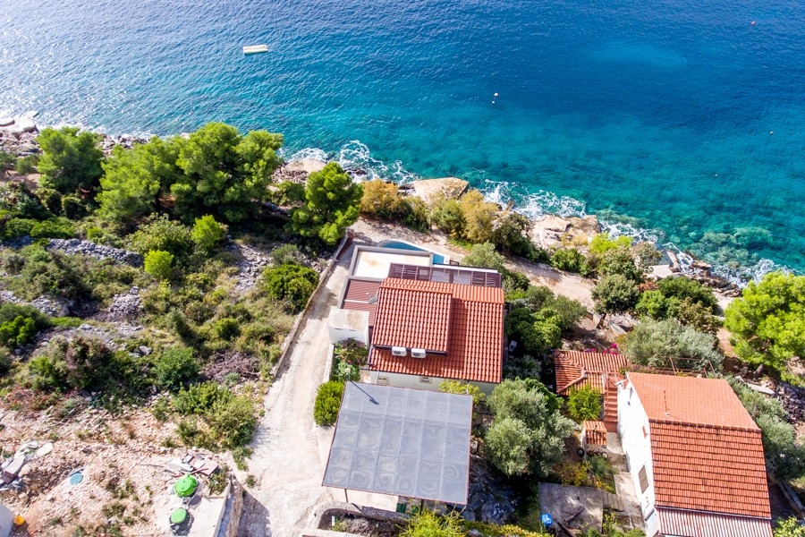 Fastighetserbjudande i 1:a raden till havet - Panorama Scouting H3908.