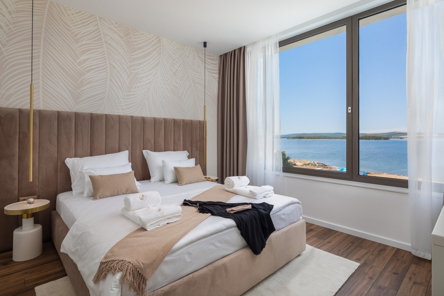 Sovrum med havsutsikt