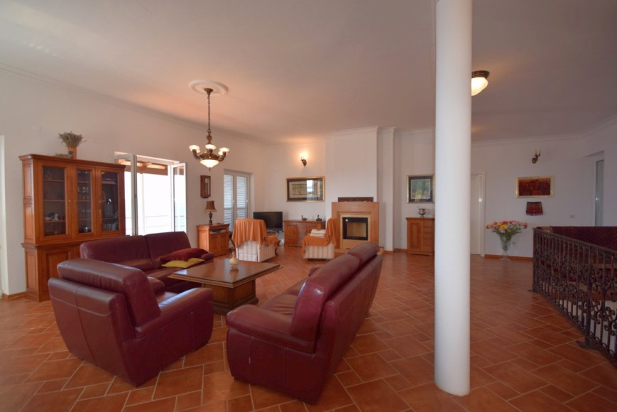 Kroatien Fastigheter - Vardagsrum i villan på Krk - H397.