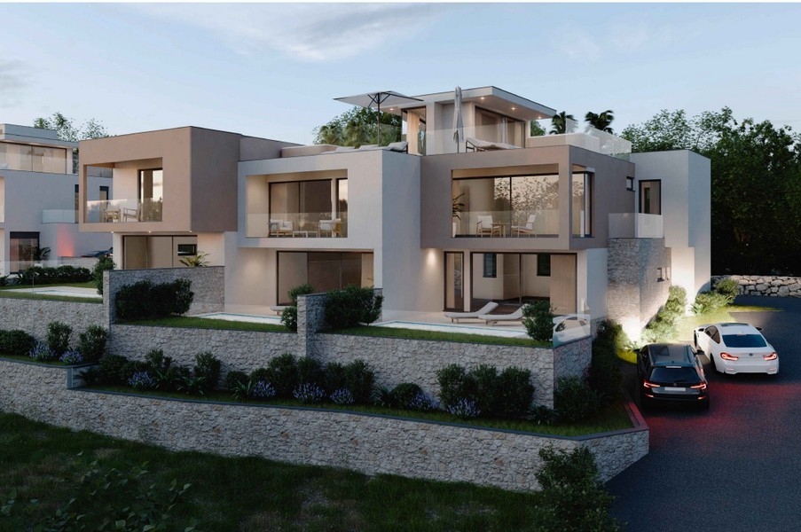 Radhus med terrasser och havsutsikt i Vodice