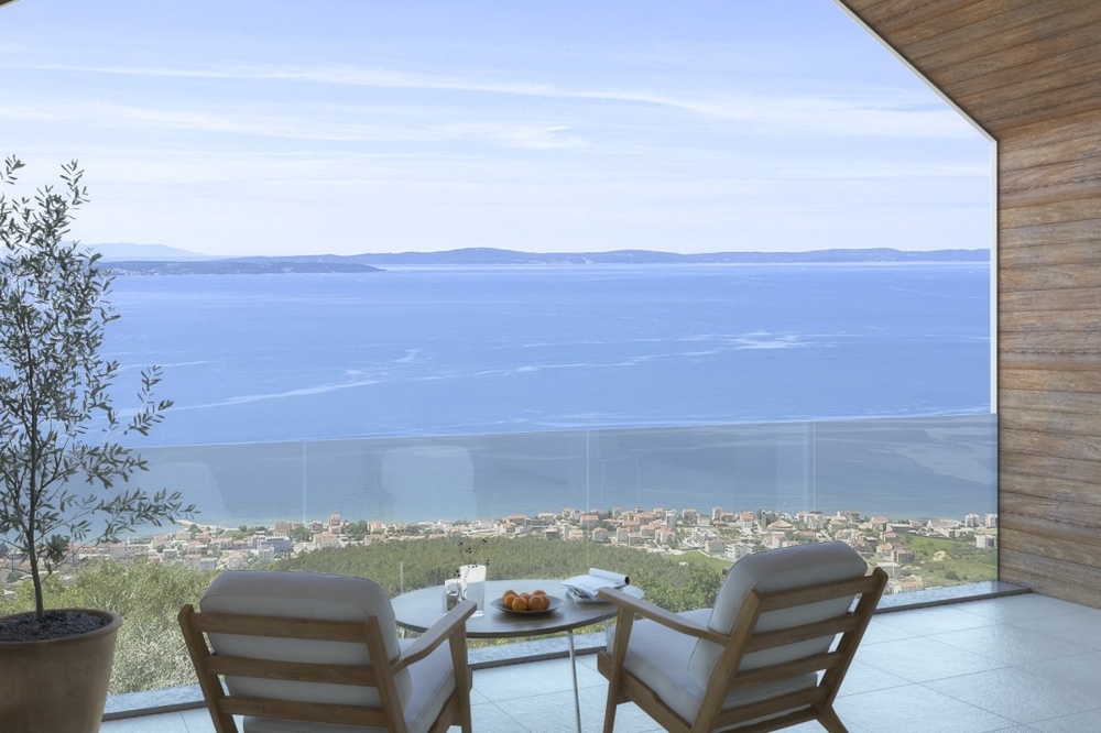 Terrass med sittgrupp och utsikt över Adriatiska havet