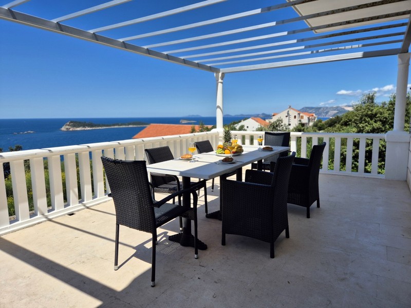 Villa med havsutsikt i Cavtat