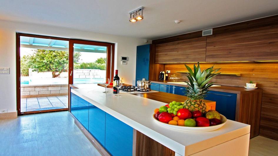 Kök av Villa H622 som är till salu på Brac.