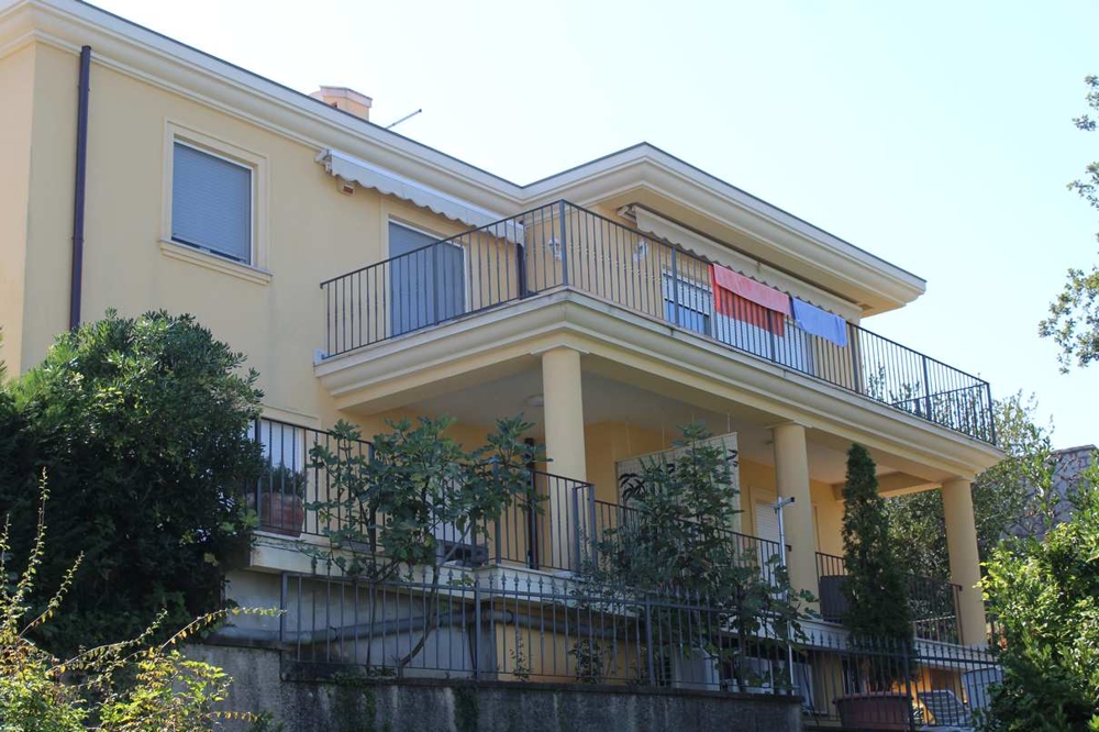 Köp medelhavsvillor i Kroatien.