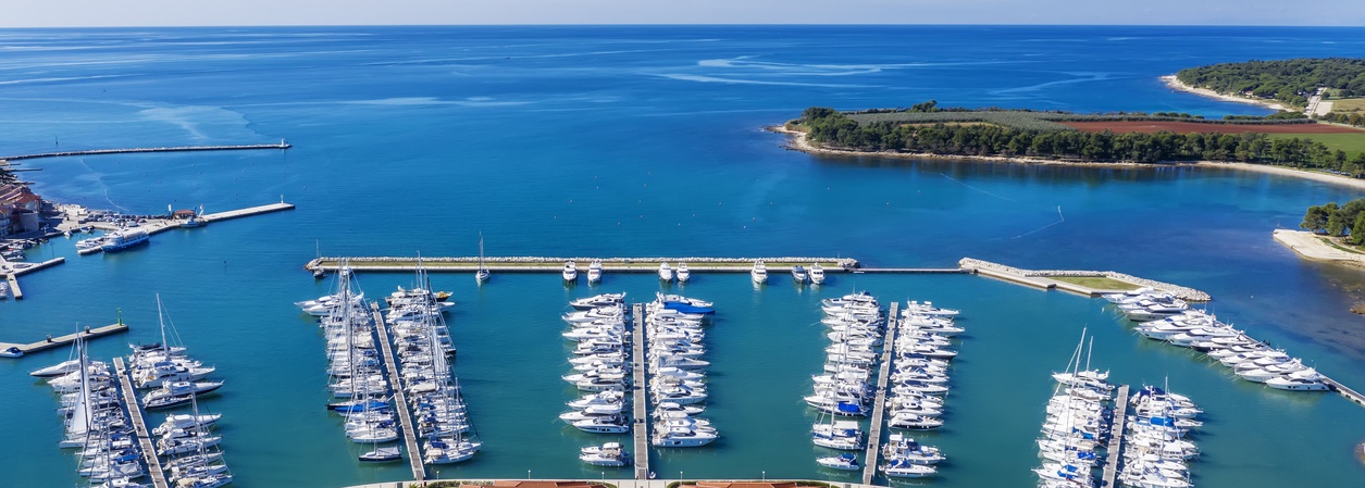 Köpa hus, villor och lägenheter i Novigrad i Istrien.