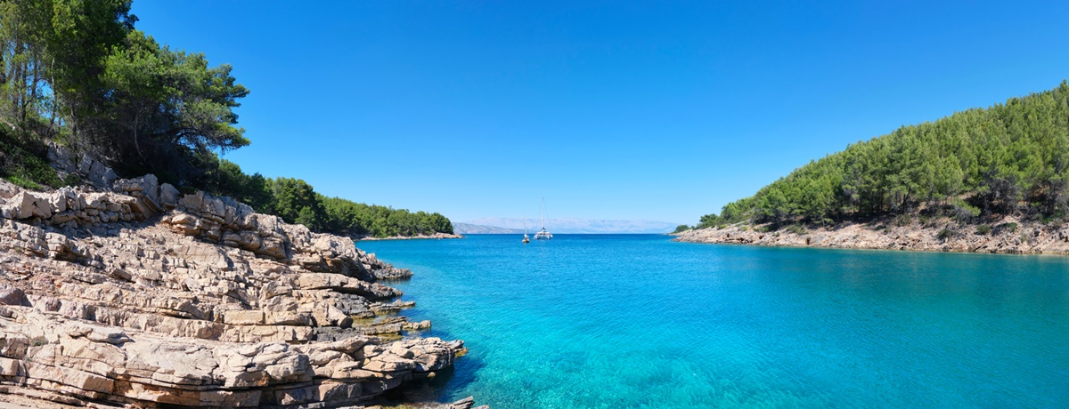 Hus och lägenheter till salu - ön Solta - Panorama Scouting.